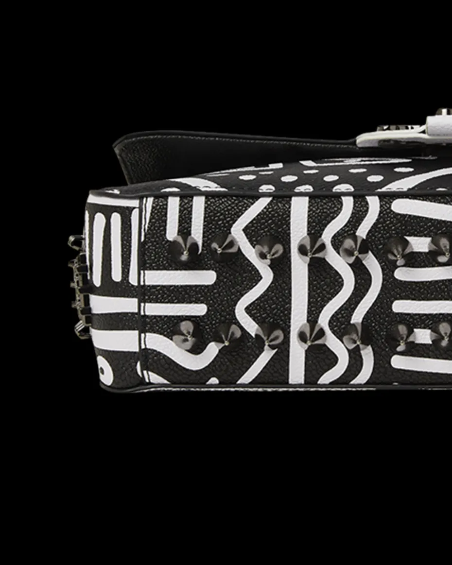 A.I.8 AFRICAN INTELLIGENCE - ORIGIN STORY SHARK HANDBAG