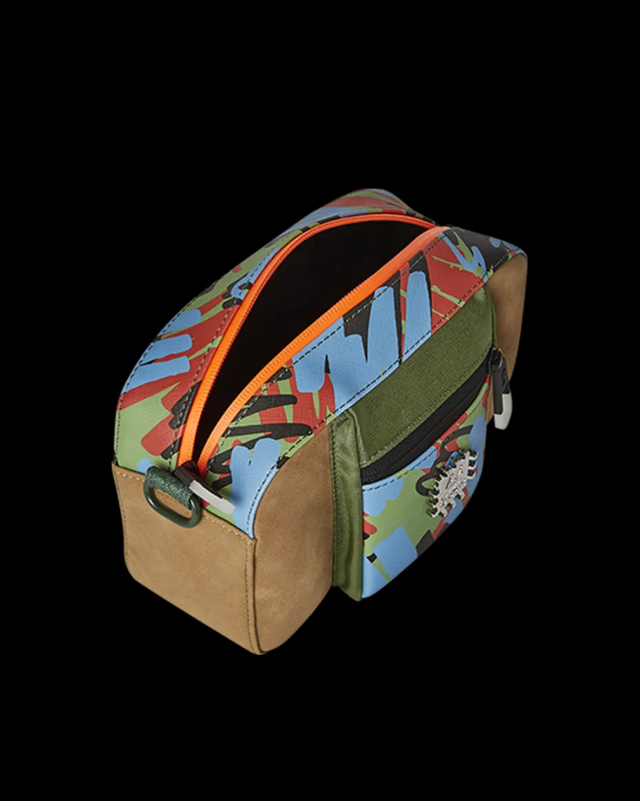 A.I. SPECIAL OPS BRICKSIDE TOILETRY MESSENGER BAG