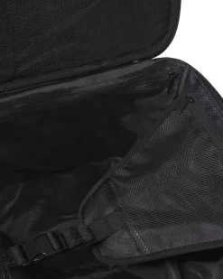 A.i.3 THE LEGACY JETSETTER CARRY-ON LUGGAGE