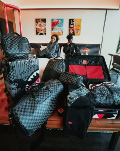 3AM SHARKNAUTICS 29.5” FULL-SIZE LUGGAGE
