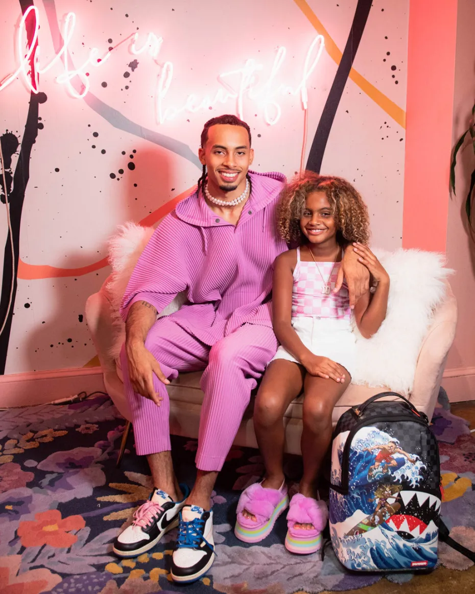 AMARI BAILEY & SISTER SURFRIDER COLLAB BACKPACK (DLXV)
