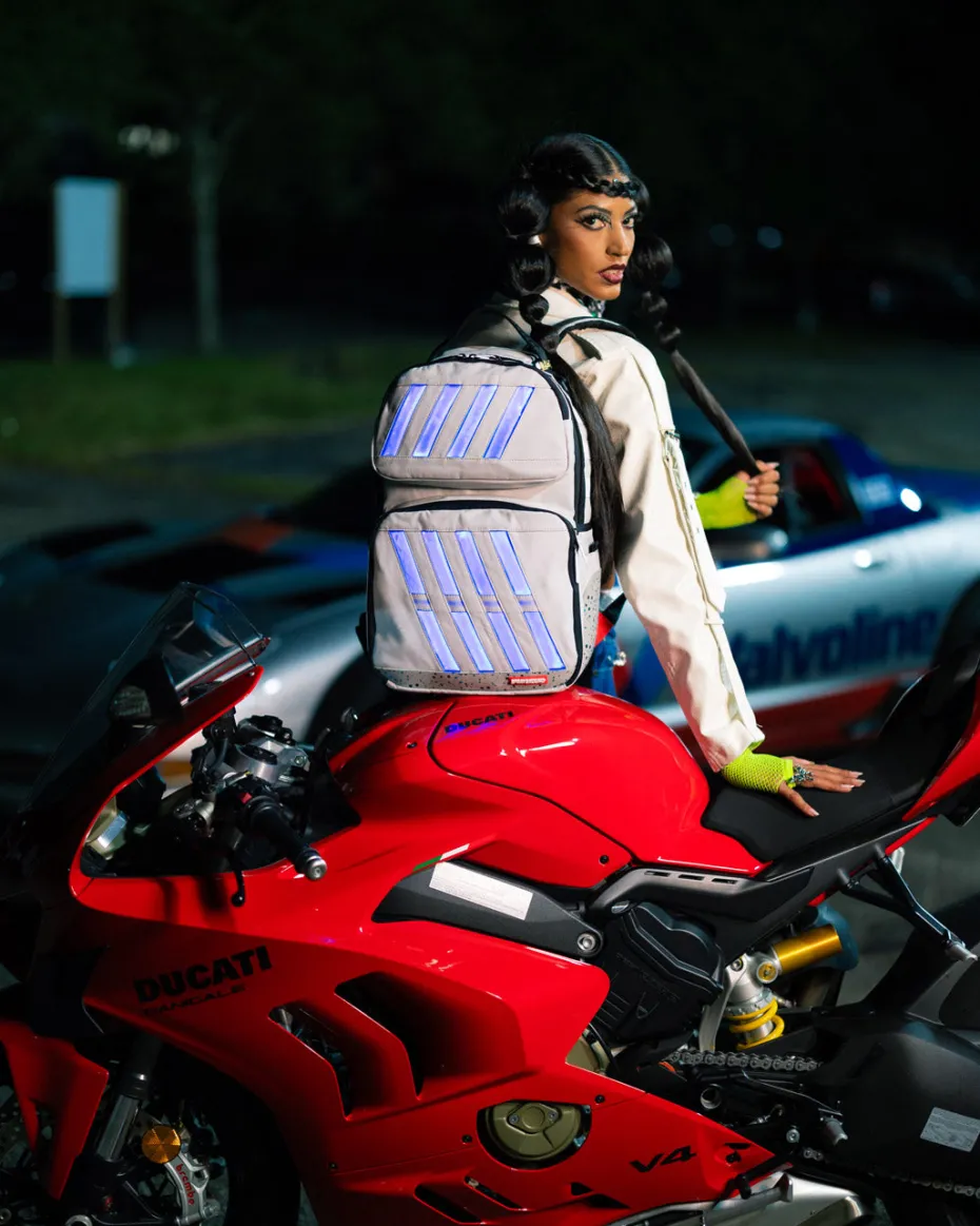 BAG TO THE FUTURE II - LED LIGHT-UP TROOPER BACKPACK