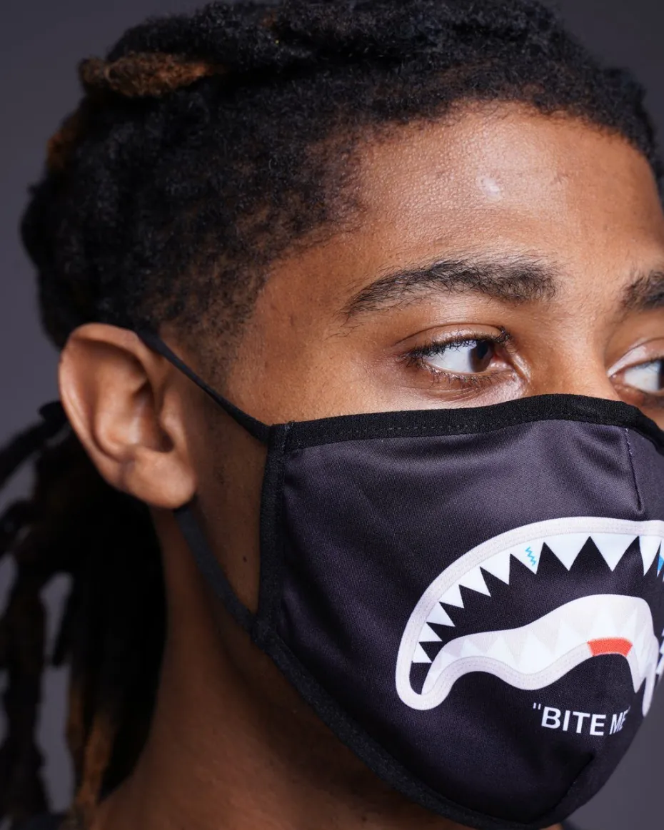 BITE ME SHARK (BLK) POLYESTER FACE MASK
