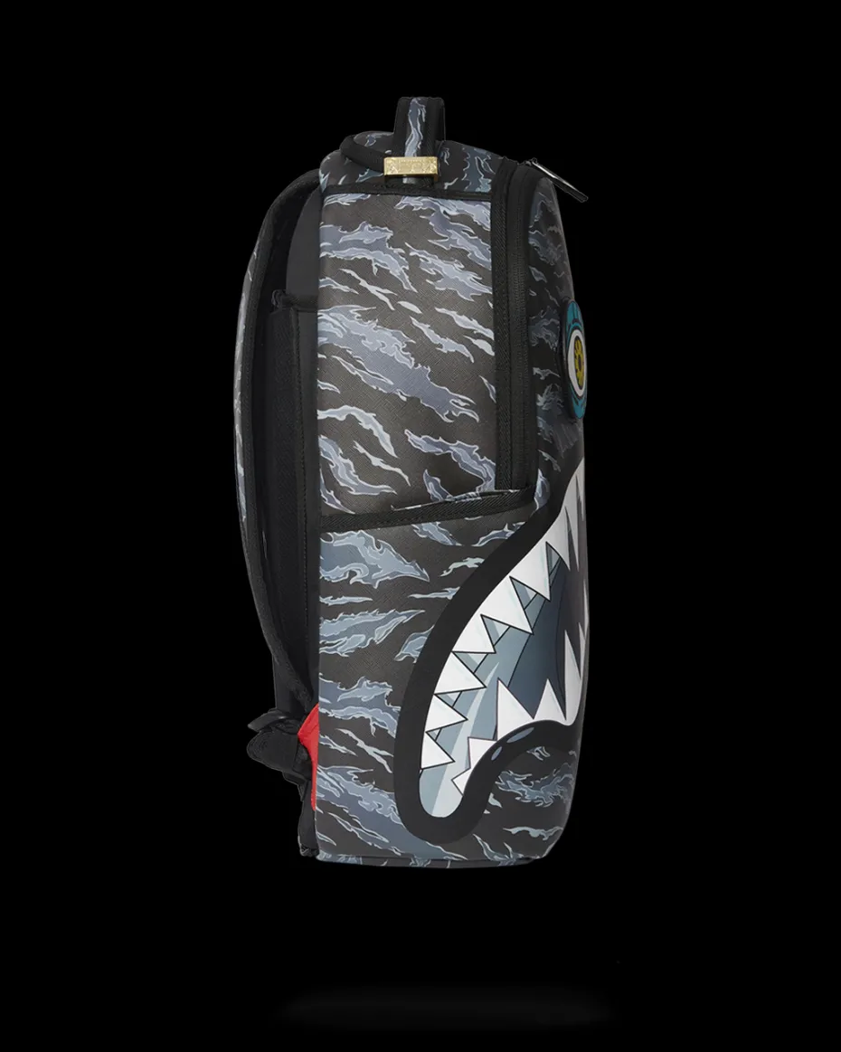 DAZED AND SHARK BACKPACK (DLXV)