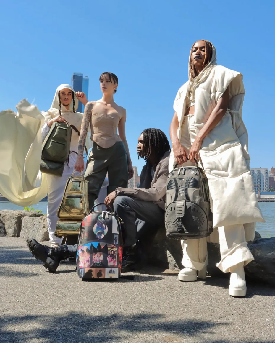 DUNE FREMKIT BACKPACK + CROSSBODY (DESERT SAND)