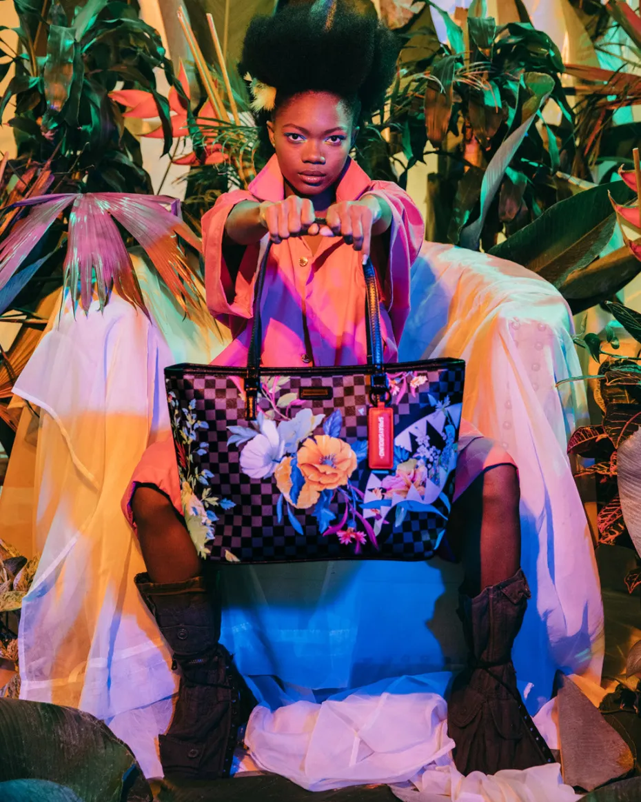 GALA AFTER PARTY TOTE