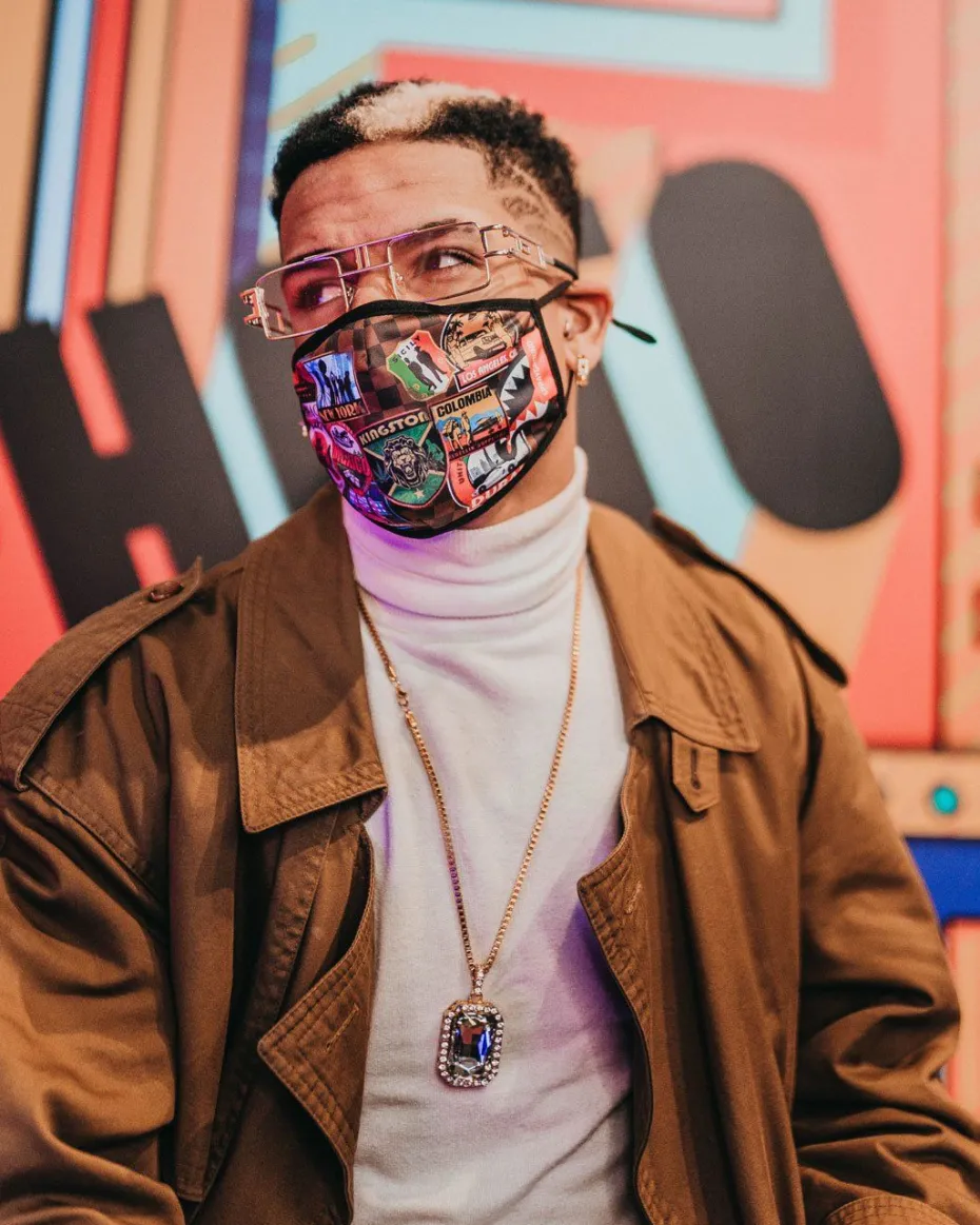 GLOBAL MOGUL FACE MASK