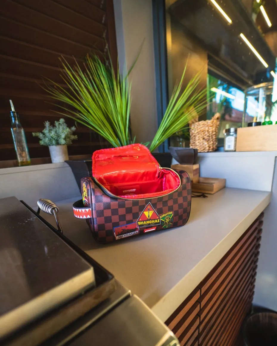 GLOBAL MOGUL TOILETRY BAG