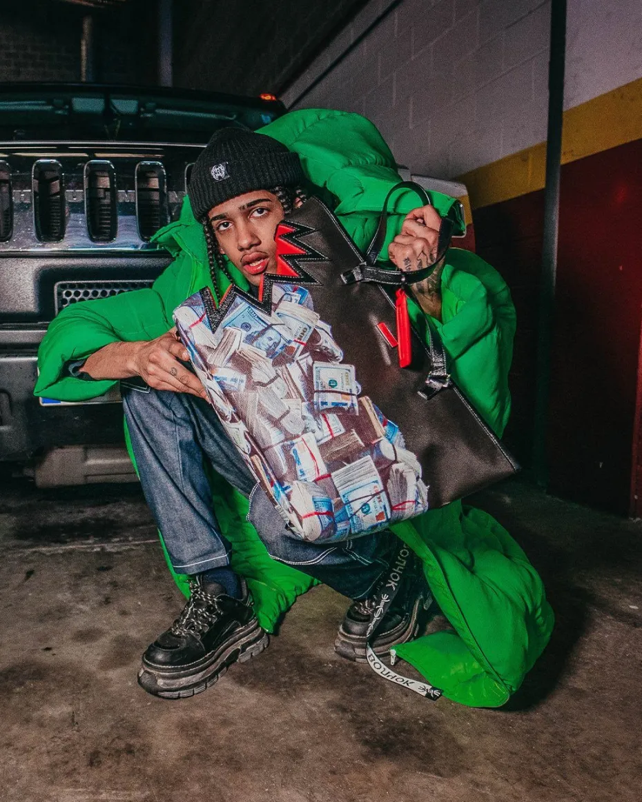 $HARKBITE TOTE