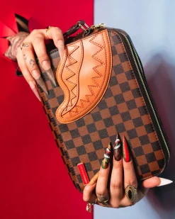 HENNY TOILETRY BAG