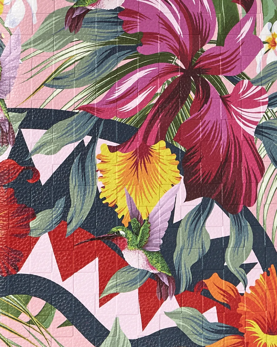 HUMMINGBIRD SHARK PRECISION TOTE