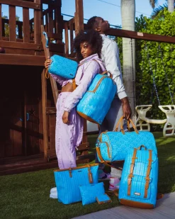 ILLUCHAINS TURQ DUFFLE