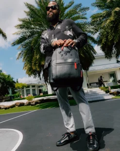 JAMES FIRST CLASS GLOBAL TAKEOFF CARGO BACKPACK