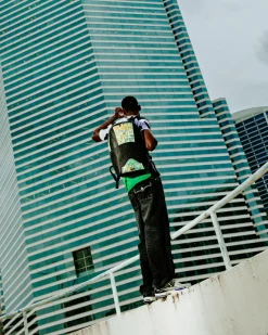 NEW YORK TO BUENOS AIRES DLXSV BACKPACK