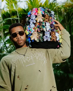 PACK OF BEARS REAL PLUSH BEARS RUNWAY PIECE BACKPACK - SUPER EXCLUSIVE