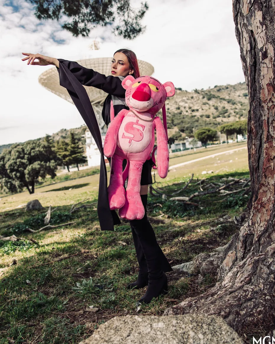 PINK PANTHER UP TO NO GOOD TEDDY BEAR BACKPACK