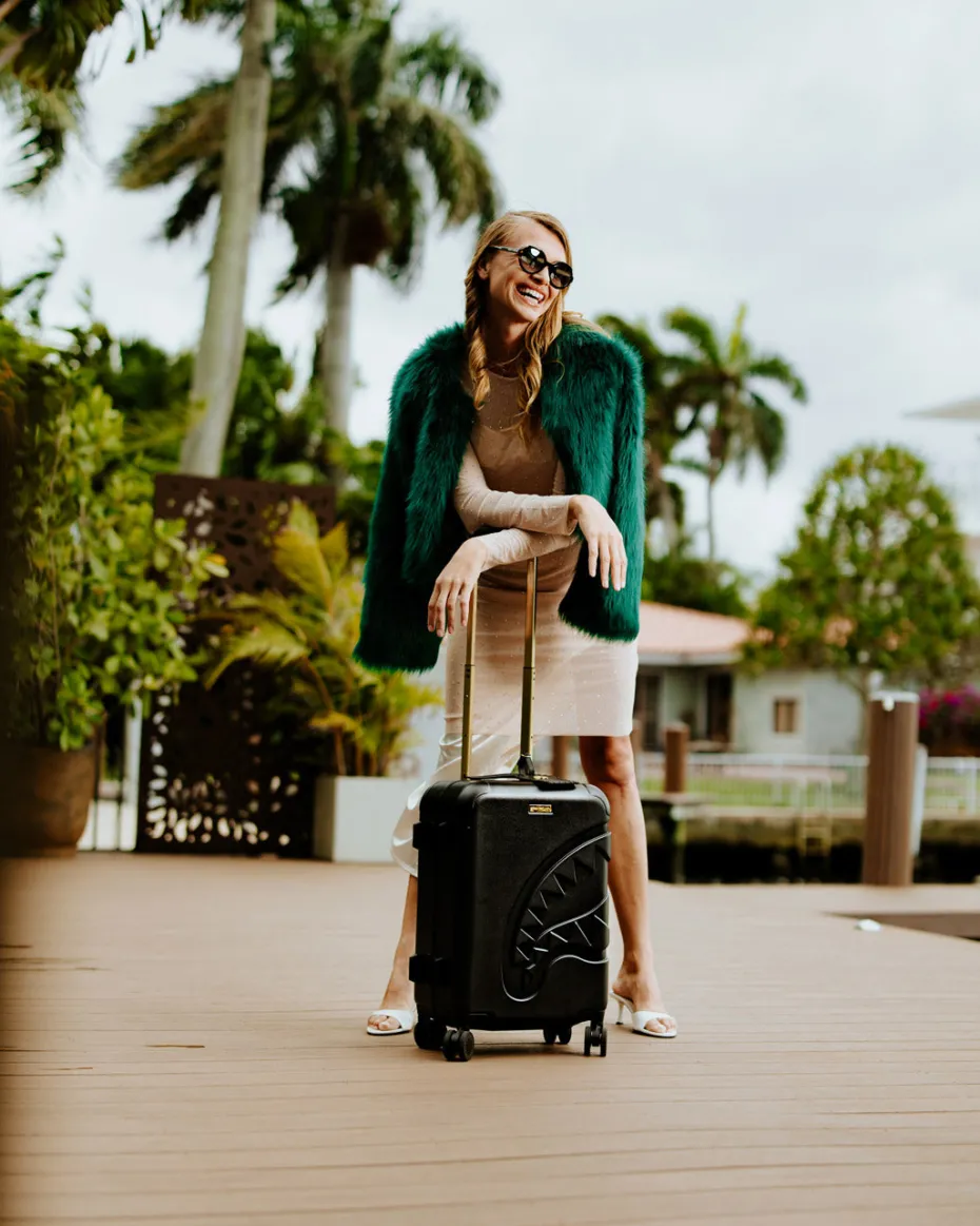 REALITY CHECK SHARKNAUTICS HARDSHELL CARRY-ON JETBLACK LUGGAGE (GOLD HARDWARE)