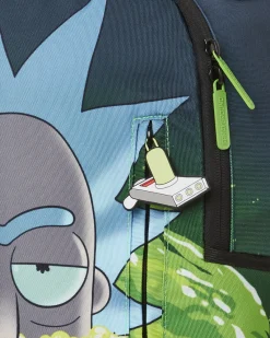 RICK AND MORTY PORTAL SHARK (DLXR)