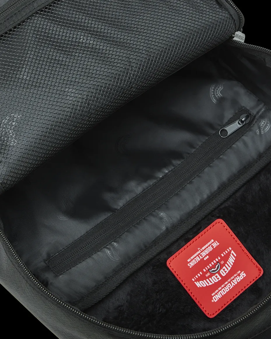 SHARK CENTRAL (BLK ON BLK) BACKPACK (DLXV)