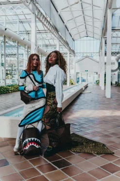 SHARKS AND SKULLS SAVVY CROSSBODY