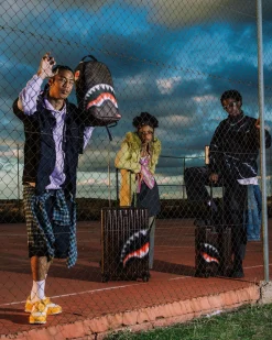 SHARKS IN PARIS BLUR EFFECT BACKPACK