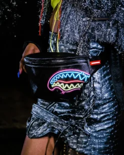 SHARKS IN PARIS GLOW SAVVY CROSSBODY