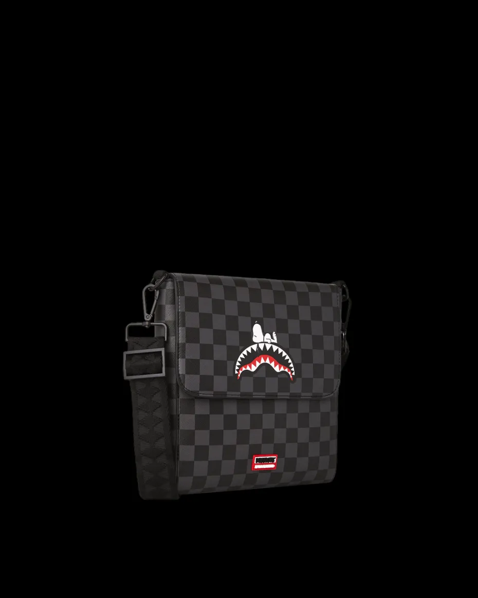 SNOOPY DAY OFF MESSENGER SLING BAG
