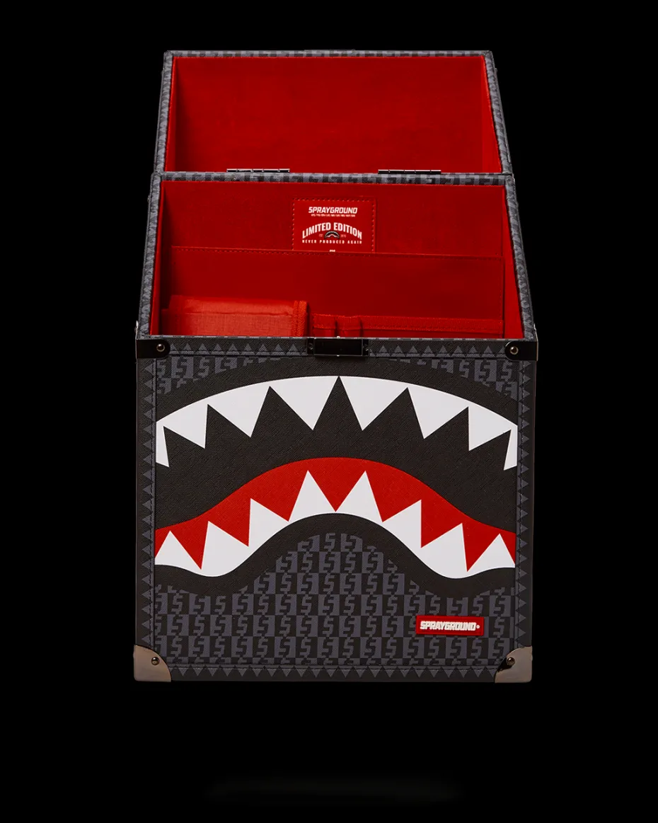 SPRAYGATTI REVV CHATURANGA SHARK 1900 BACKPACK