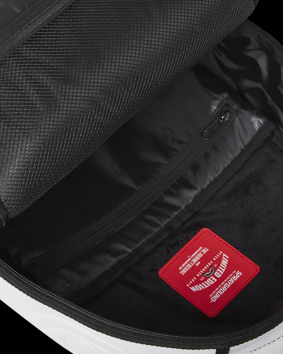 SPRAYSHARKS WORLDWIDE BACKPACK