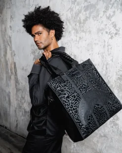 SPYCRAFT PREDATOR DUFFLE CARRY-ON BAG