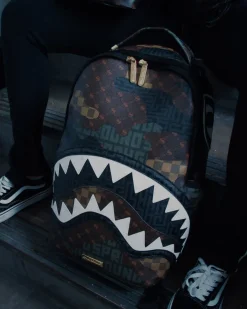 STEALTH MODE BACKPACK (DLXV)