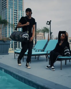 STEALTH MODE DUFFLE