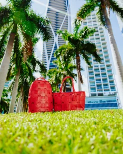 SUPER HOT FIRE CLASSIC TOTE