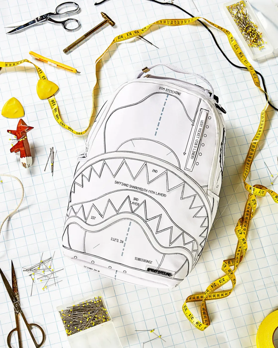 TECHNICAL CUT & SHARK BACKPACK (DLXV)