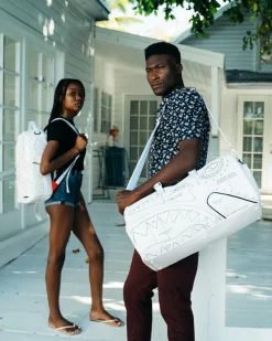 TECHNICAL CUT & SHARK DUFFLE