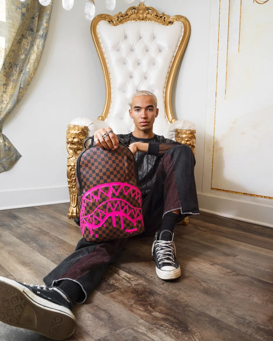 THE ARTISTS TOUCH BACKPACK (DLXV)