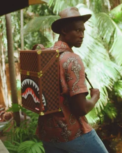 THE CHATURANGA SHARK 1900 BACKPACK
