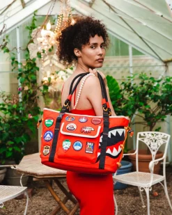 THE GLOBAL EXPEDITION TOTE