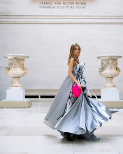 THE MET CANOVA MEDUSA HANDBAG (PINK)