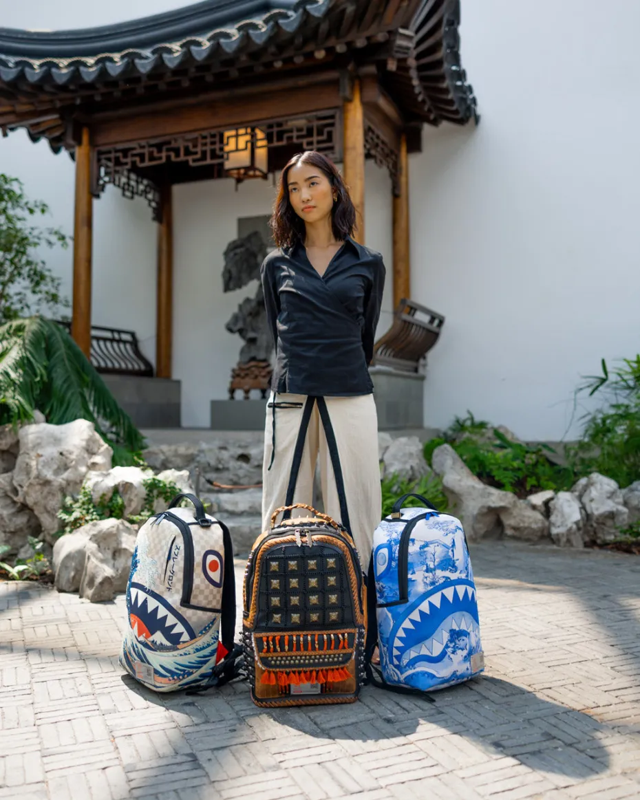 THE MET HOKUSAI GREAT WAVE BACKPACK