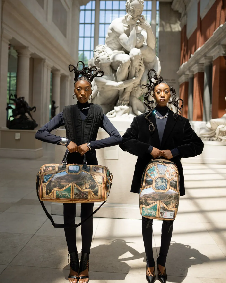 THE MET MASTERPIECES DUFFLE