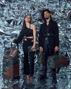 THE PARADOXX SHARK DUFFLE