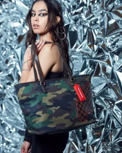 THE PARADOXX SHARK TOTE