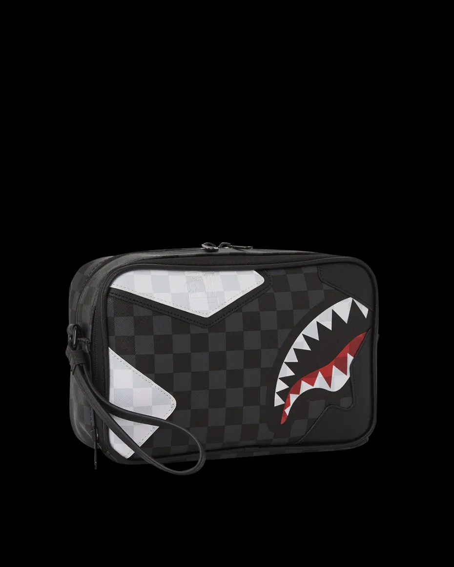 TRIPLE DECKER HEIR TO THE THRONE TOILETRY BAG