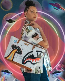 UFO FLYING COLORS TOTE