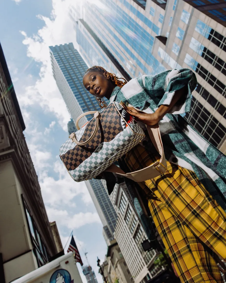 UNSTOPPABLE ENDEAVORS II MINI DUFFLE
