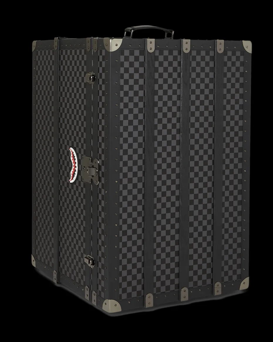 VANQUISH II WARDROBE TRUNK